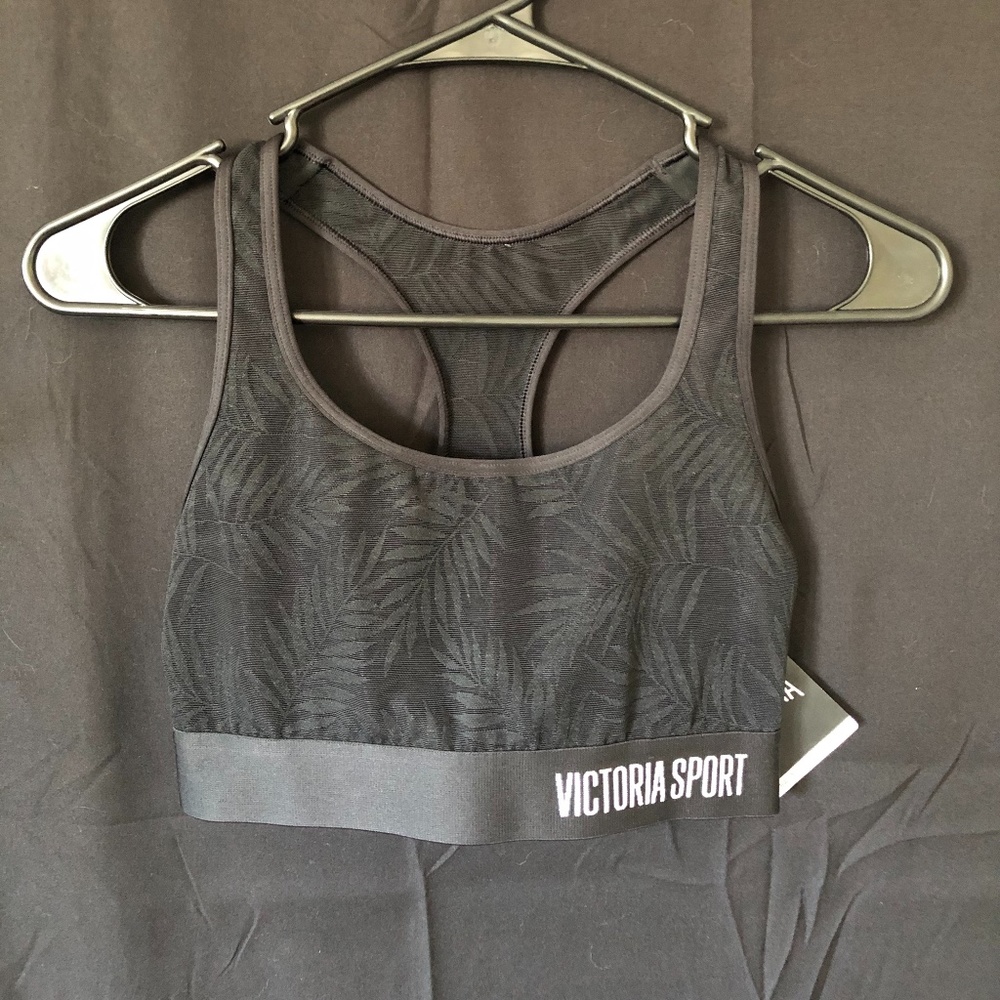 Victoria's Secret Sport Bra BNWT XS